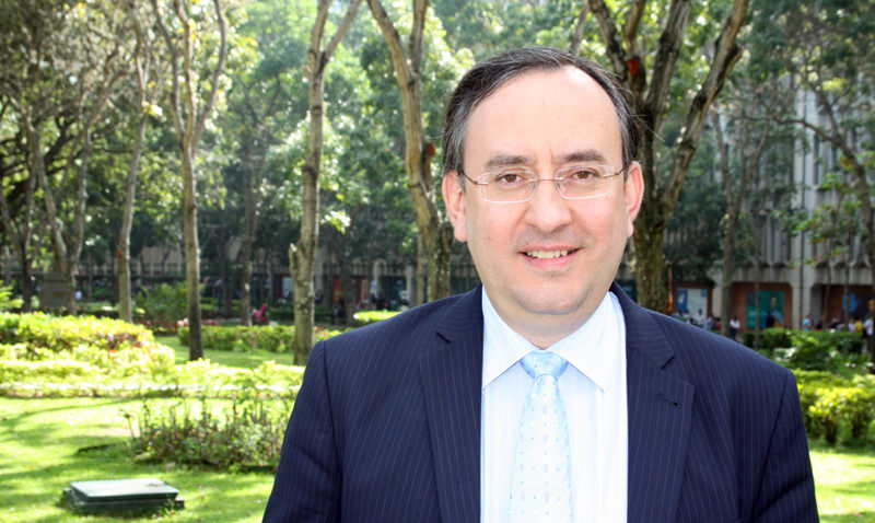 Dr. Jesús María Casal