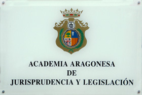 La Academia Aragonesa de Jurisprudencia y Legislación, de España, ha solicitado a esta Academia que los apoyemos en divulgar la convocatoria a los premios de Derecho público y de Derecho privado 2022, dirigidos a jóvenes juristas de habla hispana, dotados, cada uno, con la cantidad de 1.500 euros.